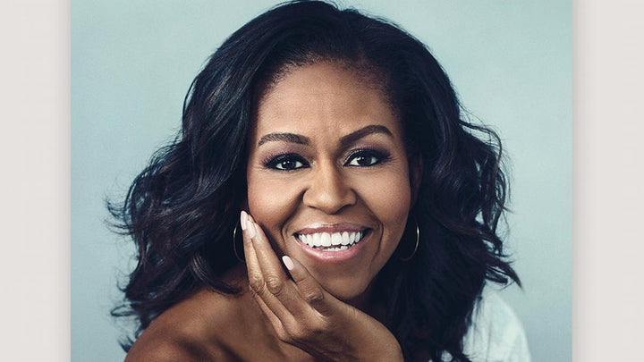 ميشيل أوباما تثير ضجة على مواقع التواصل بإطلالتها الأخيرة… فكيف بدت؟ إليكم الصور!