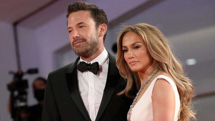 كيف تبدو جنيفر لوبيز رائعة الجمال وهي بعمر الخمسين؟