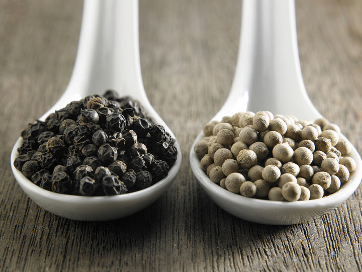 ما الفرق بين الفلفل الاسود والابيض؟